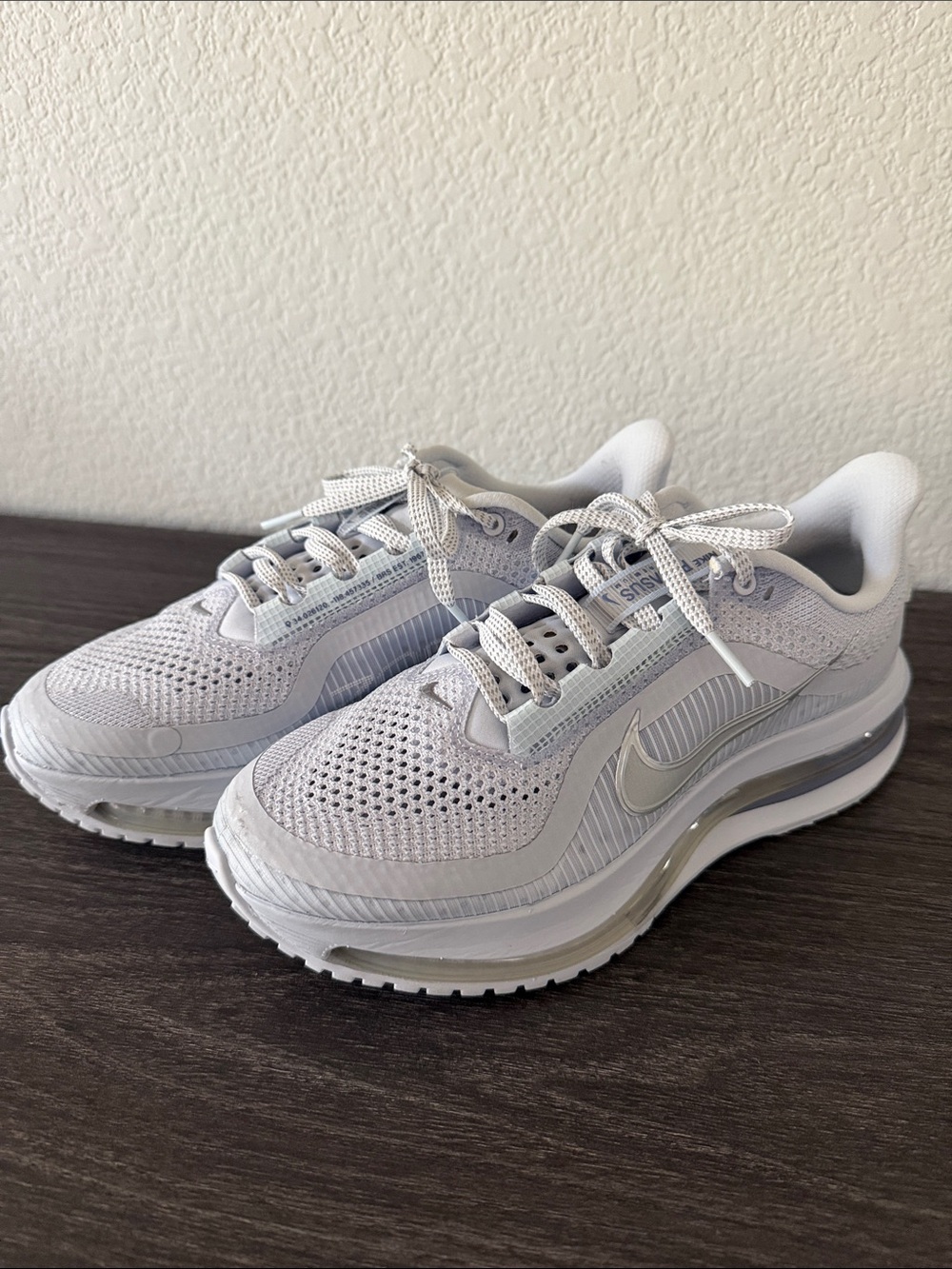 Nike Pegasus Premium Women’s Size 8